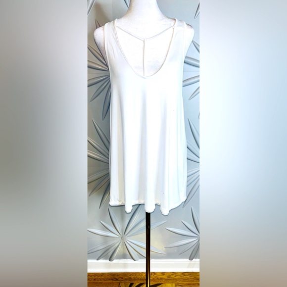 NWT Free People SZM white racer back tank, spaghetti strap front, bust 38”-48” - Picture 1 of 6